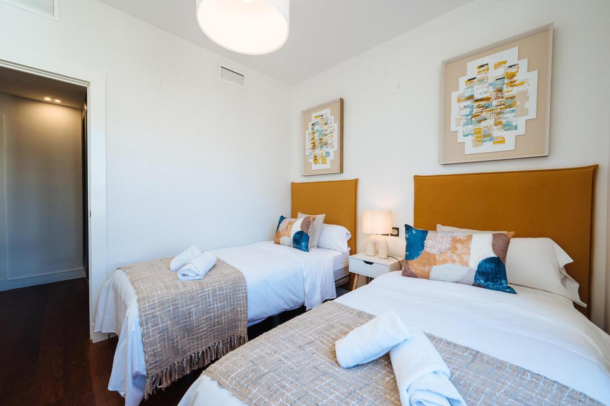 San Bernardo Home Free Parking Sevilla Dış mekan fotoğraf